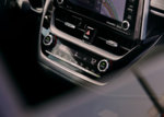 corolla_2018_interior_06.jpg